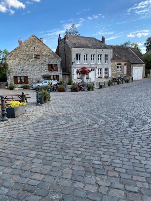 Le Logis Des Autre Chalet *